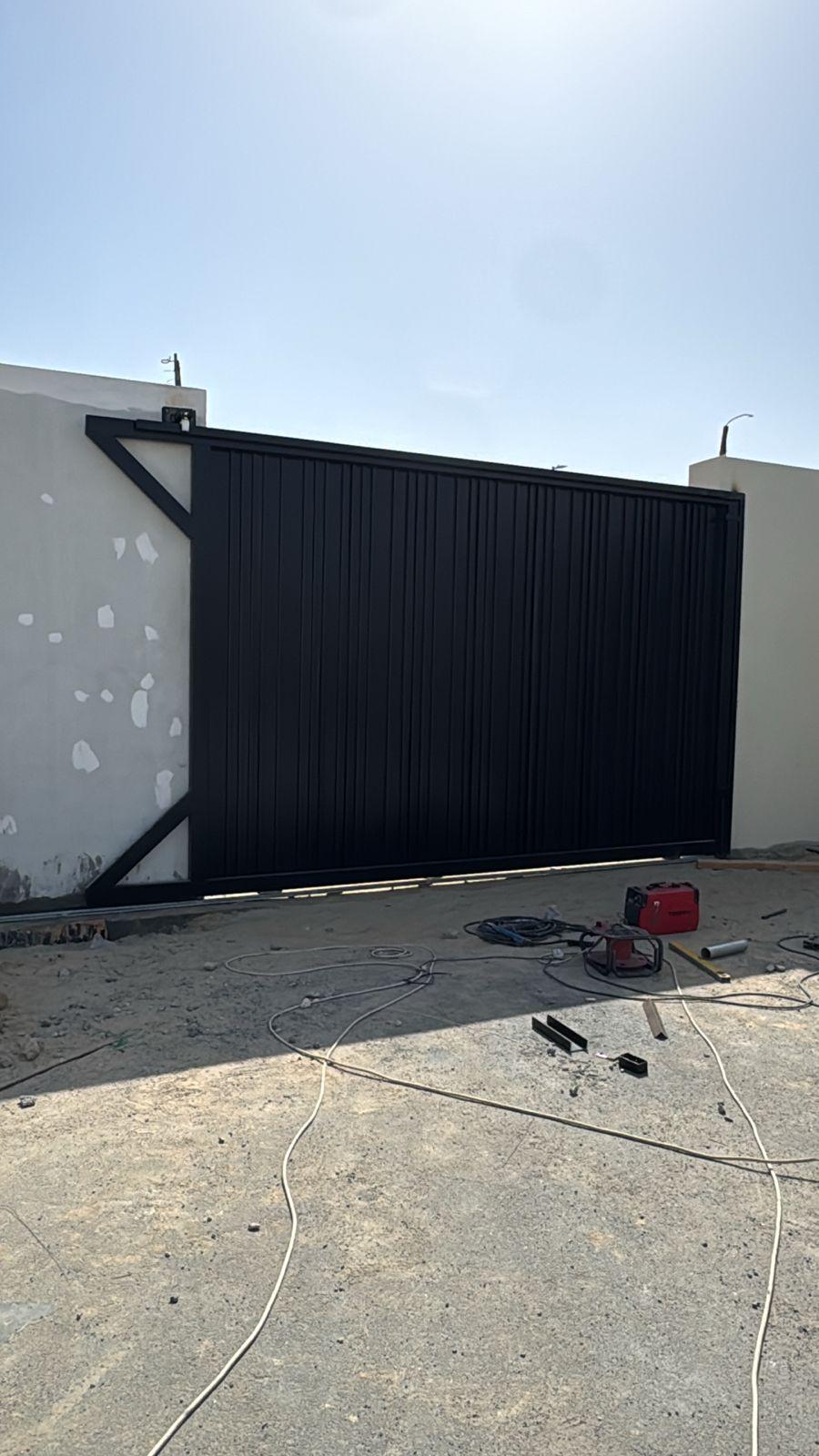 Maintenance technician for doors in Ajman 0542993558