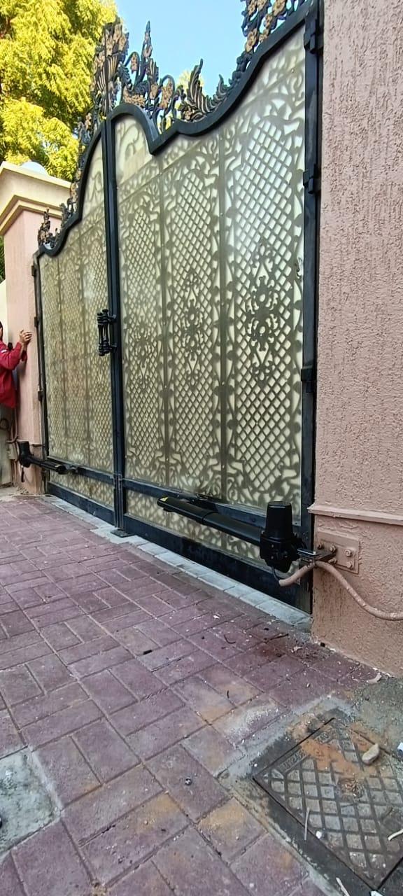 A Comprehensive Guide to Garage Door Maintenance in the UAE