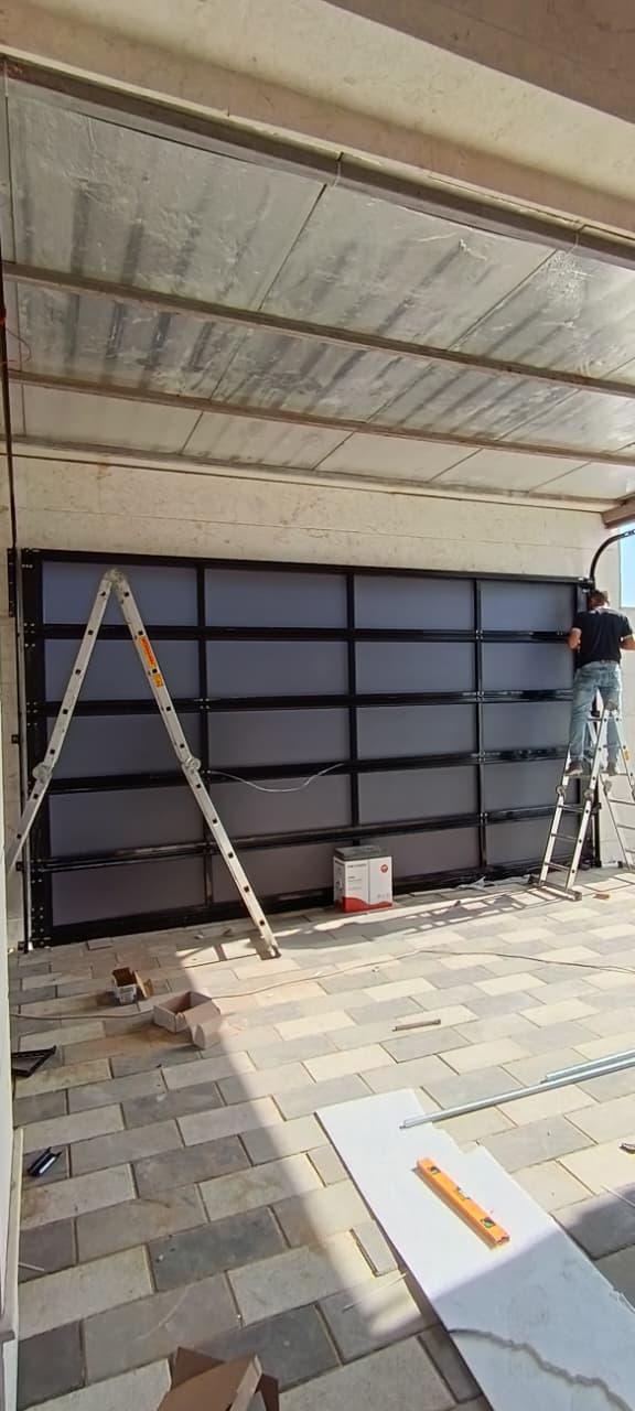 Garage door maintenance in UAE 0542993558